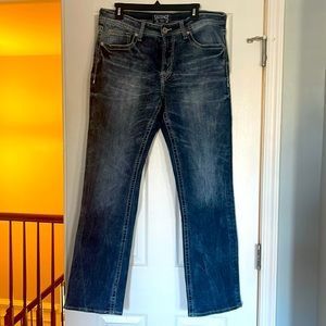 Salvage Los Angeles Mayhem Straight, Regular Fit, 34 waist. Never worn. Like new